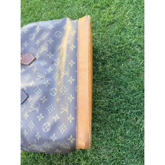 Louis Vuitton Alma Monogram Canvas Handbag Vintage Authentic Lock